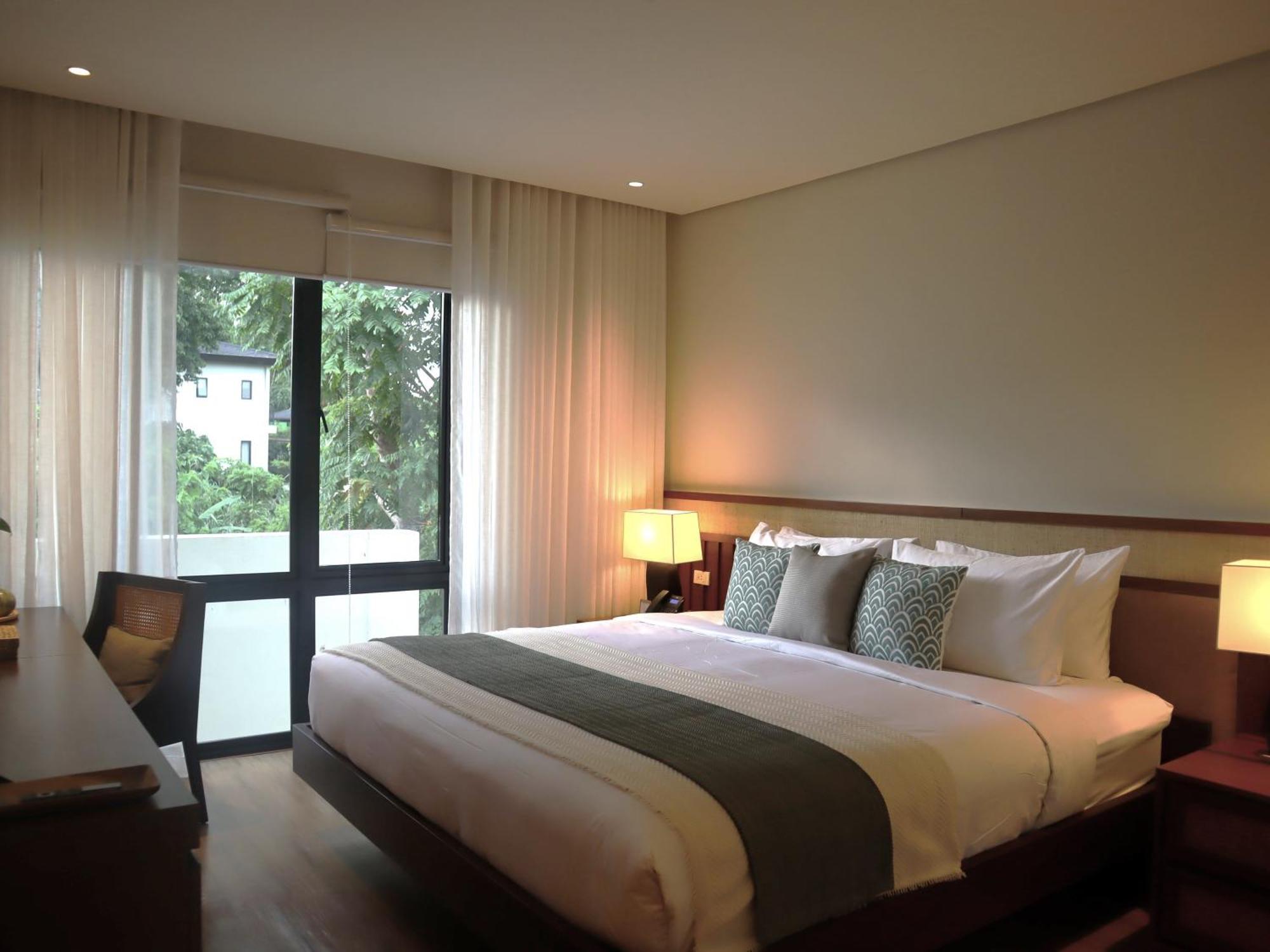 The Farm At San Benito Hotel Lipa City Exterior photo